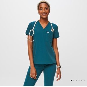 Figs Catarina one pocket scrub top